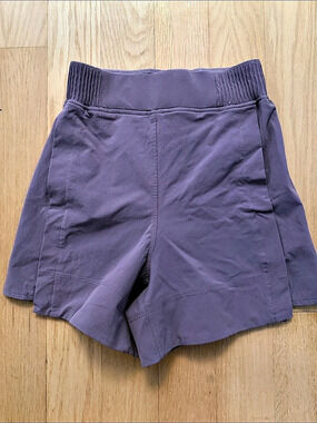 lululemon Shake It Out High-Rise Running Short Shorts Purple XXXS